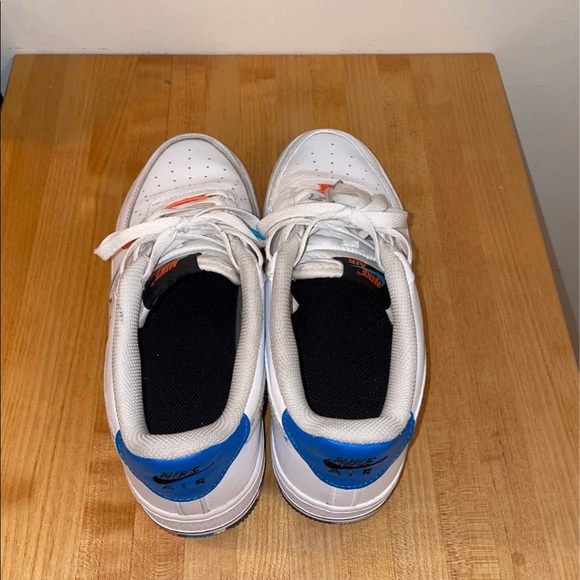 Men 2021 Nike Air Force 1 Swoosh Pack LV8 - Picture 8 of 12